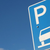 Parken auf dem Gehweg: Regeln und Bußgelder