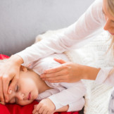 Wenn das Kind krank ist: Krankmeldung für Eltern