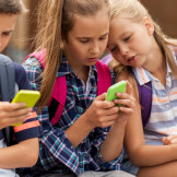 Handyverbot an Schulen: Diese Regeln sind rechtlich möglich