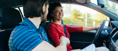 Auto privat verkaufen: Mit 6 Tipps auf der sicheren Seite Auto privat verkaufen: Mit 6 Tipps auf der sicheren Seite