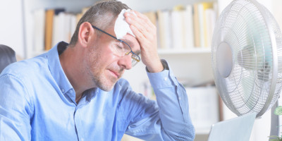 Hitze im Büro: Gibt es ein Recht auf Hitzefrei?