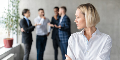 Diskriminierung am Arbeitsplatz: So wehrst du dich Diskriminierung am Arbeitsplatz: So wehrst du dich