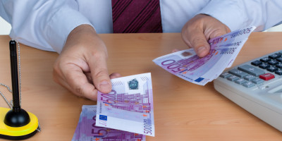 BGH entscheidet: Bankgebühren sind grundsätzlich zulässig