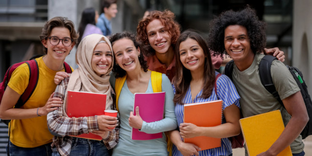 Gruppe internationaler Studierender