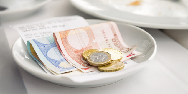Restaurantrechnung kommt nicht: Darf man einfach gehen?