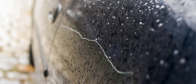 Wessen Auto zerkratzt wurde und für den Lackschaden seine Versicherung in Anspruch nehmen möchte, braucht eine schlüssige Darlegung Wessen Auto zerkratzt wurde und für den Lackschaden seine Versicherung in Anspruch nehmen möchte, braucht eine schlüssige Darlegung