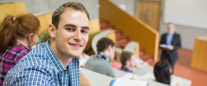 Student in Vorlesungssaal