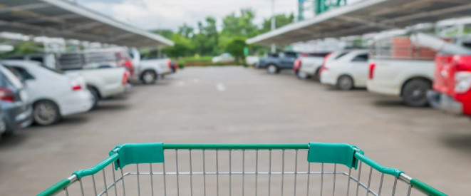 Vorfahrtsregeln Auf Dem Parkplatz Gilt Rechts Vor Links