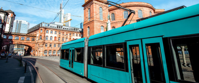 Schienenersatzverkehr: Falschparker muss Kosten übernehmen