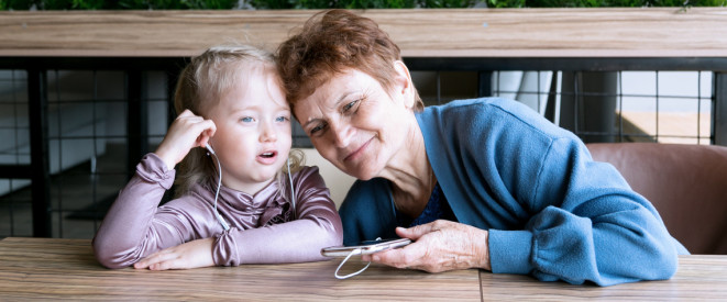 Ohne Einverständniserklärung die Fotos seiner Kinder zu posten kann richtig teuer werden.