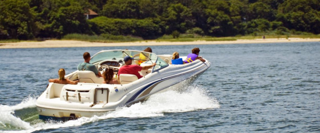 Boot fahren ohne Führerschein: Dann ist es erlaubt